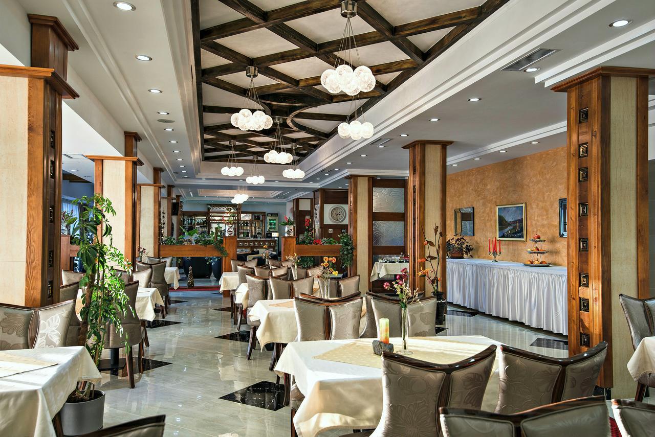 Hotel Iris ズラティボール エクステリア 写真