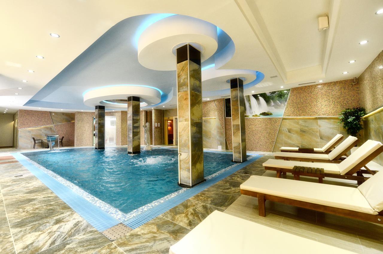 Hotel Iris ズラティボール エクステリア 写真